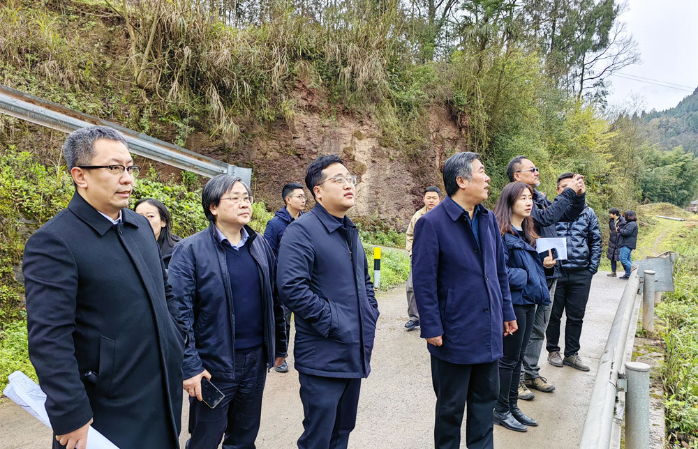 瀘古高速服務(wù)區(qū)城市設(shè)計競賽舉辦踏勘答疑會