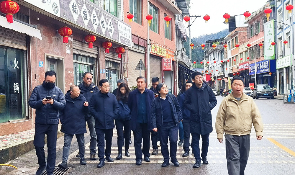 瀘古高速服務(wù)區(qū)城市設(shè)計競賽舉辦踏勘答疑會