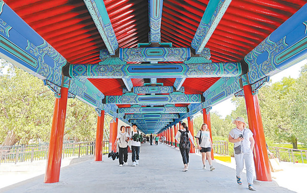 天壇長廊完成修繕 再現“七十二連房”官式彩畫